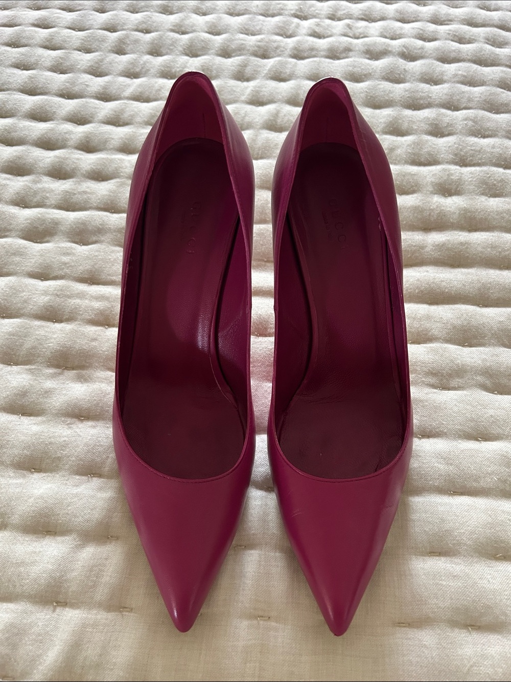 Gucci Women's Pointed Toe Pump